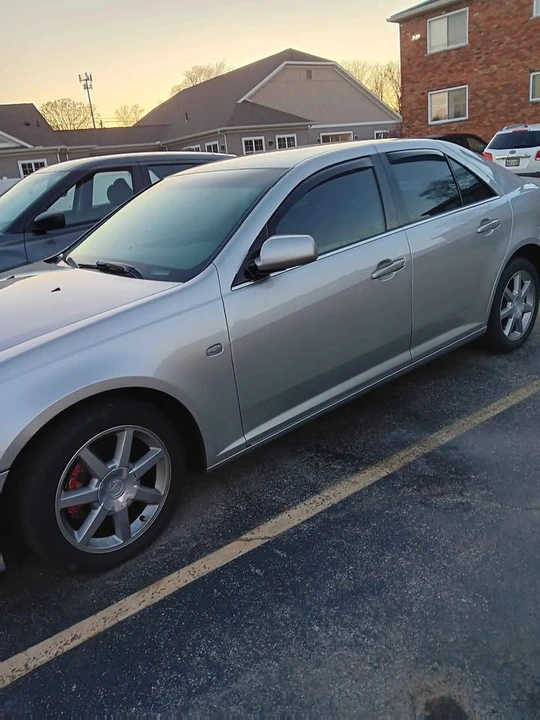 2005 Cadillac STS - Image 2 of 9
