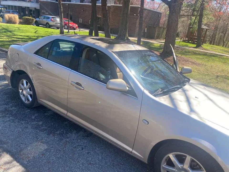 2005 Cadillac STS - Image 3 of 5