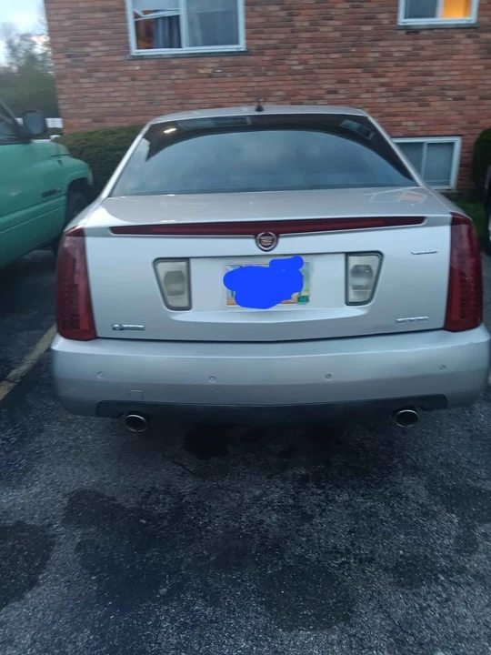 2005 Cadillac STS - Image 4 of 9