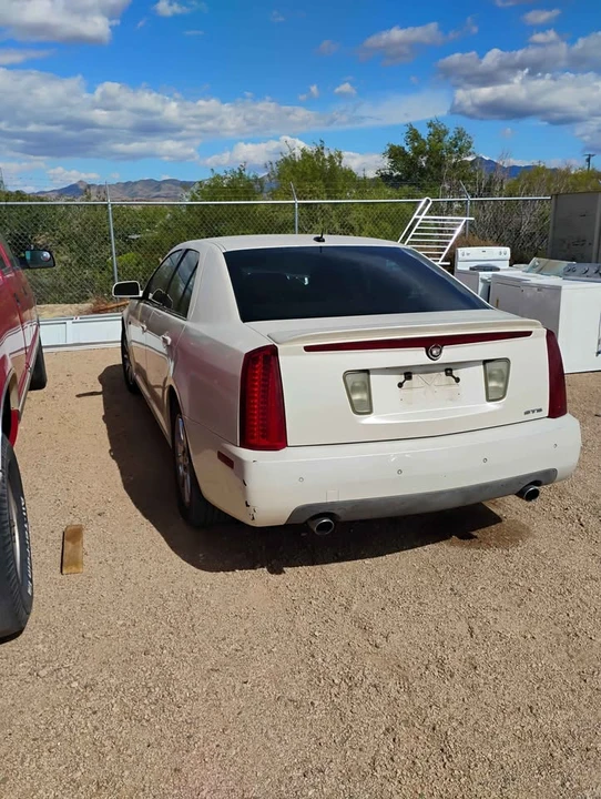 2005 Cadillac STS - Image 3 of 6