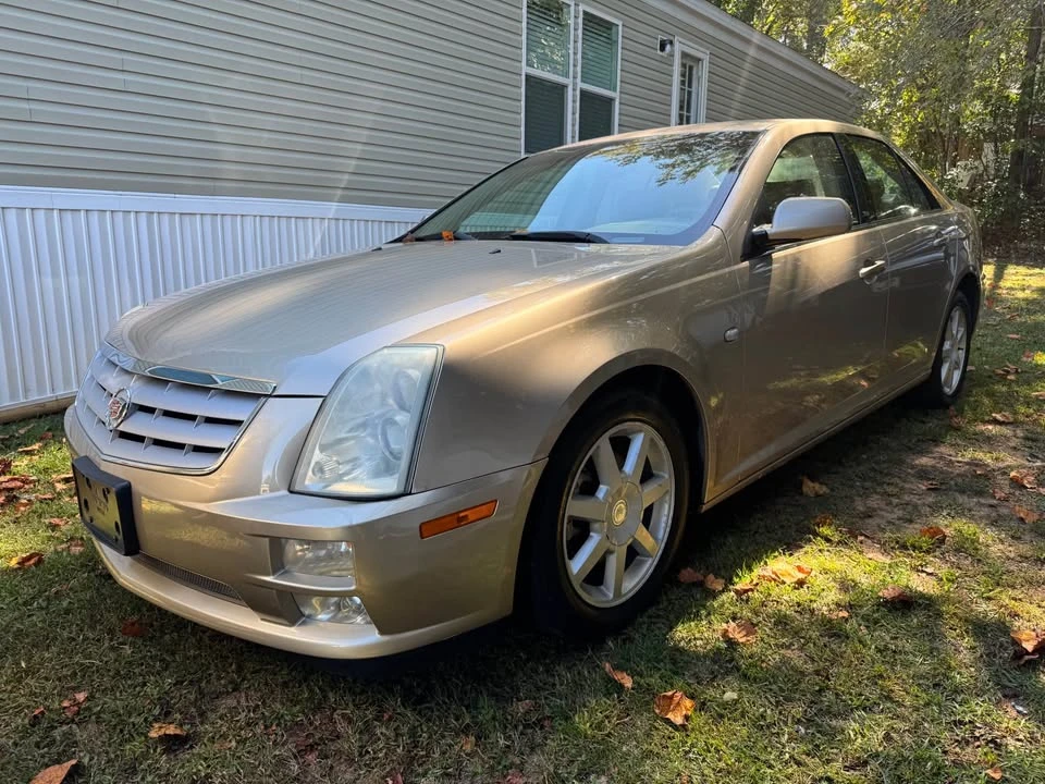 2005 Cadillac STS - Image 3 of 10