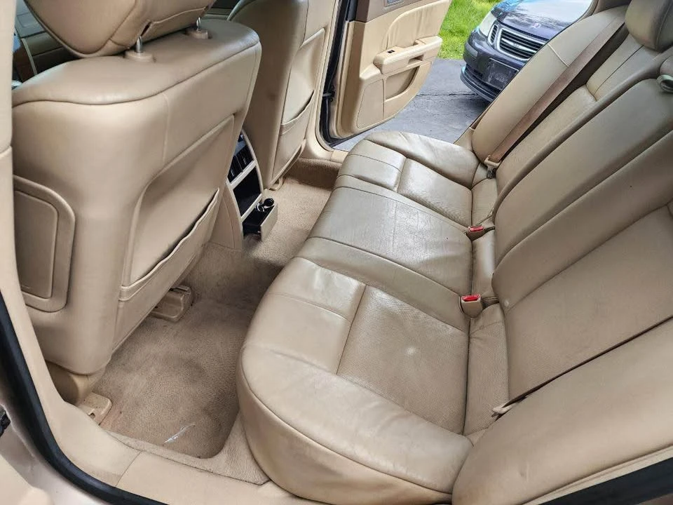 2005 Cadillac STS - Image 12 of 16
