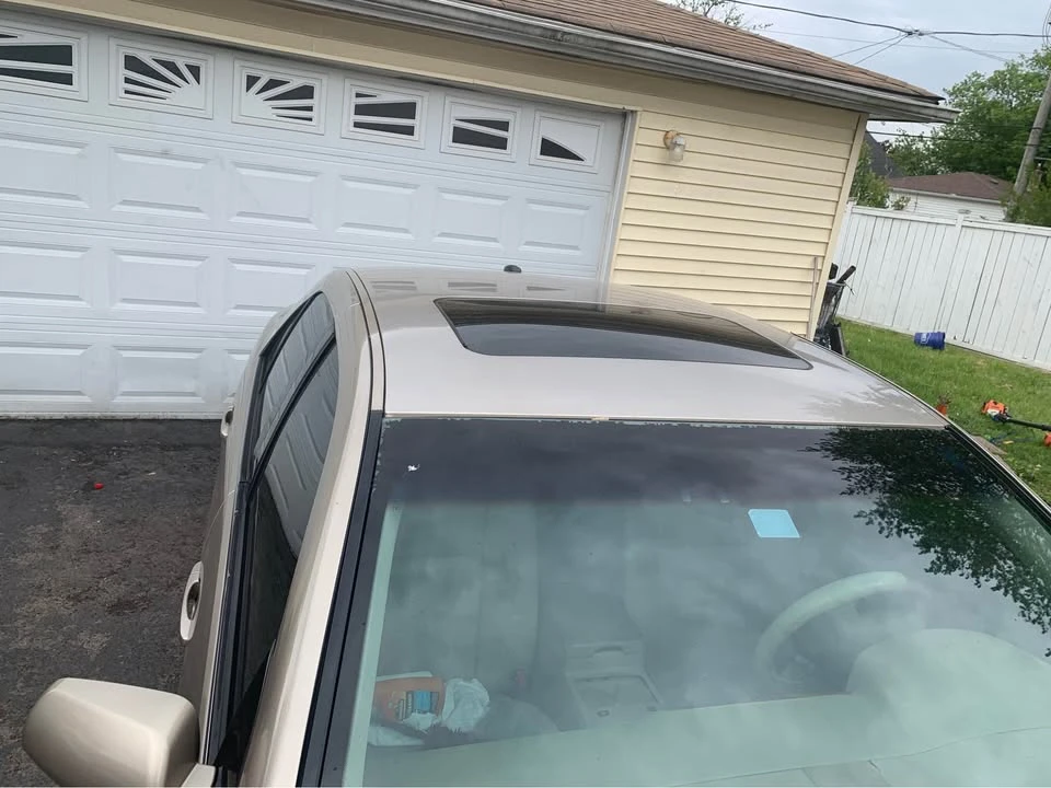 2005 Cadillac STS - Image 9 of 16