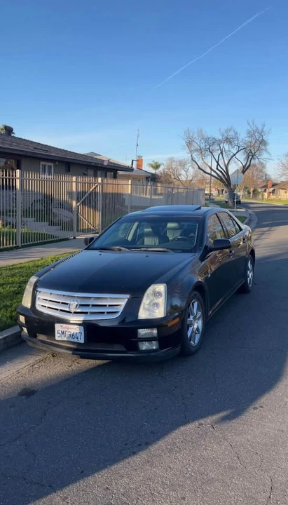 2005 Cadillac STS - Image 5 of 5