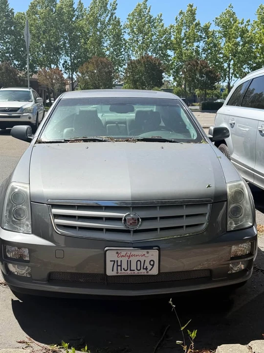 2005 Cadillac STS - Image 3 of 3