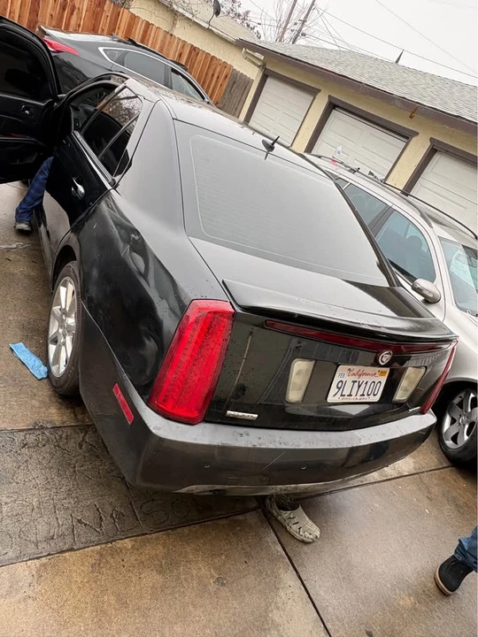 2005 Cadillac STS - Image 4 of 5
