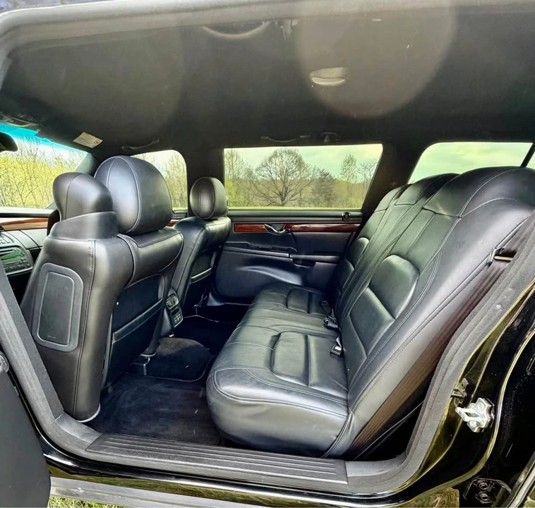 2005 Cadillac DeVille 8th Gen - Image 11 of 19