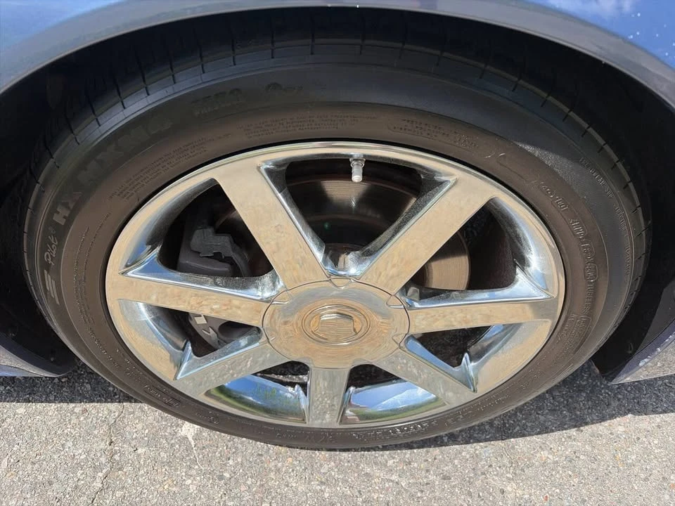 2005 Cadillac XLR - Image 18 of 20