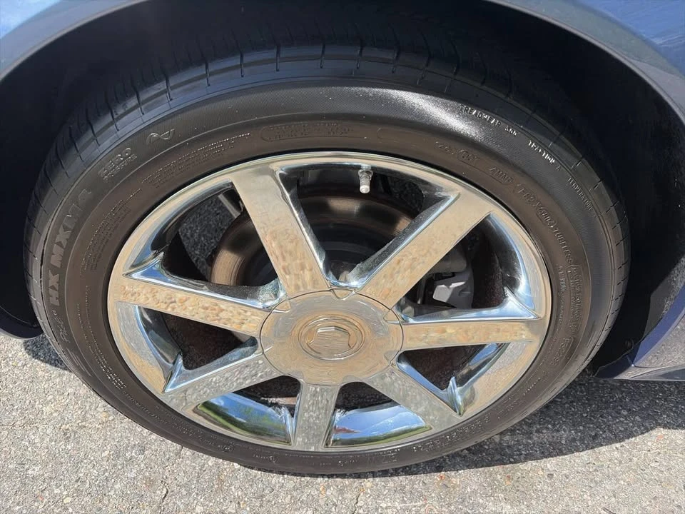 2005 Cadillac XLR - Image 19 of 20
