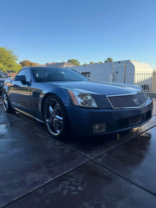 2005 Cadillac XLR - Image 4 of 11