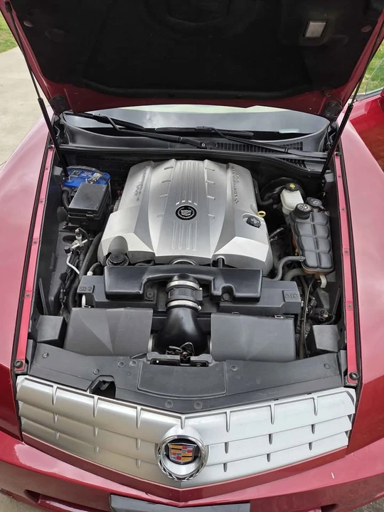 2005 Cadillac XLR - Image 13 of 14