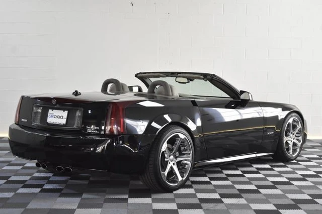 2005 Cadillac XLR - Image 7 of 20