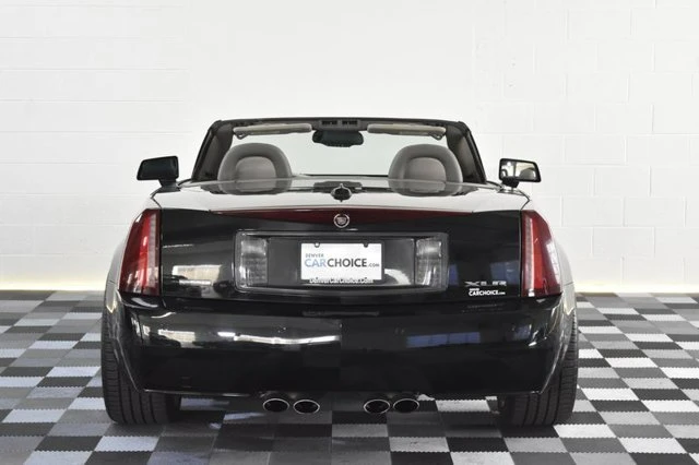 2005 Cadillac XLR - Image 5 of 20
