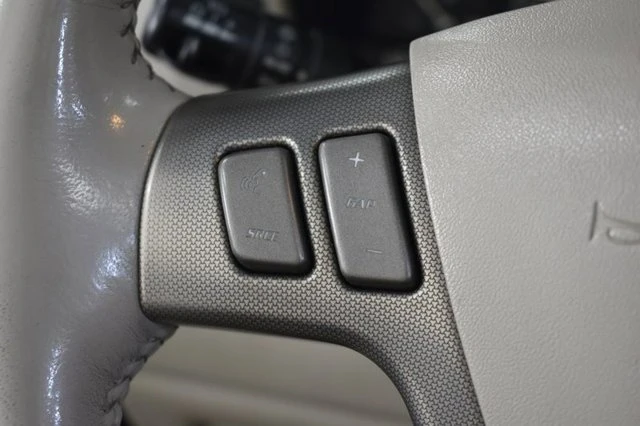 2005 Cadillac XLR - Image 15 of 20