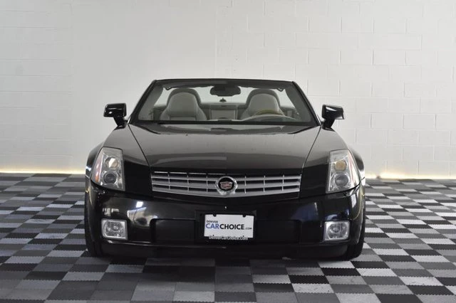 2005 Cadillac XLR - Image 10 of 20