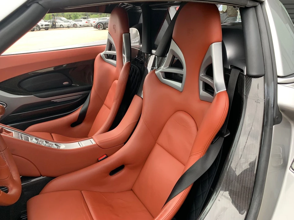 2005 Porsche Carrera GT - Image 14 of 18
