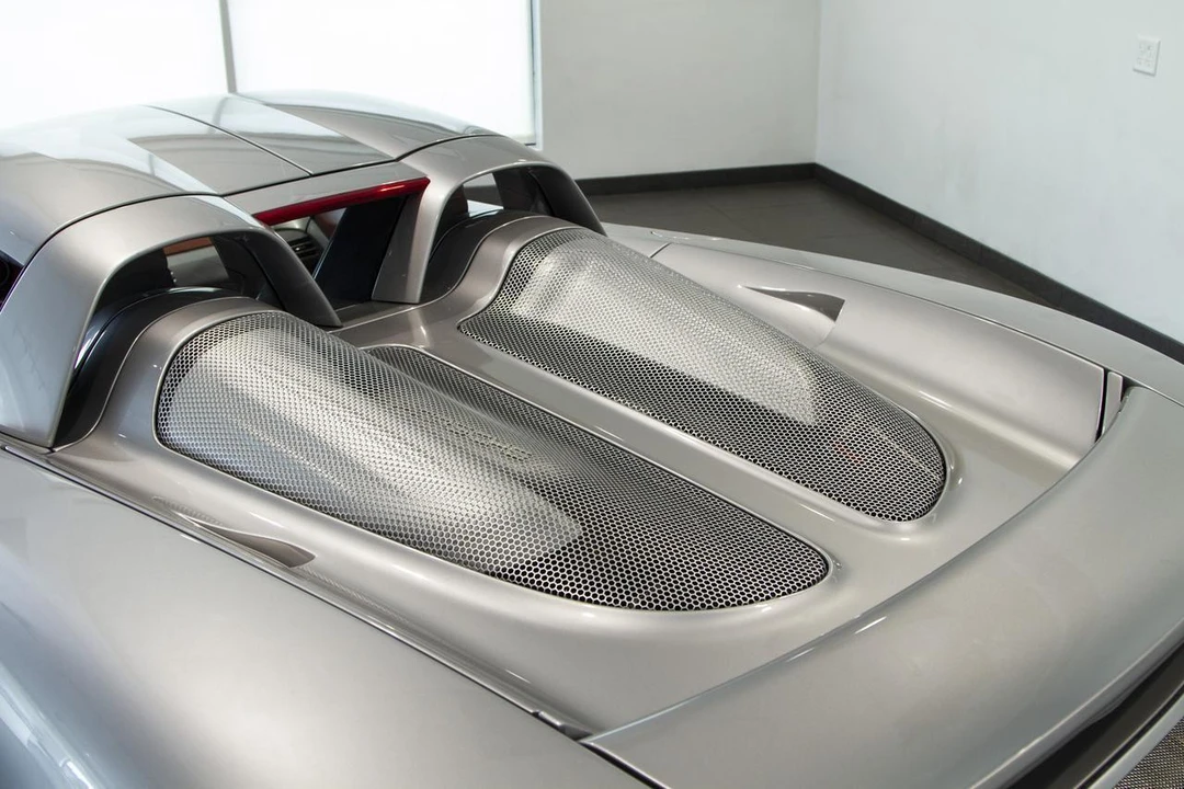 2005 Porsche Carrera GT - Image 6 of 13