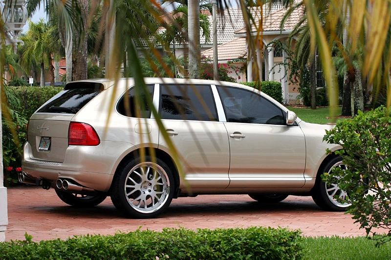 2005 Porsche 955/957 Cayenne S - Image 4 of 31
