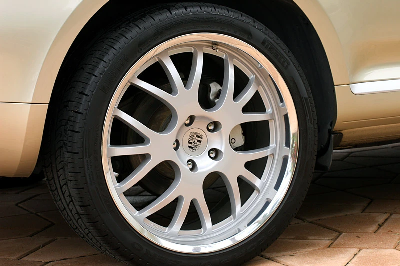 2005 Porsche 955/957 Cayenne S - Image 16 of 31