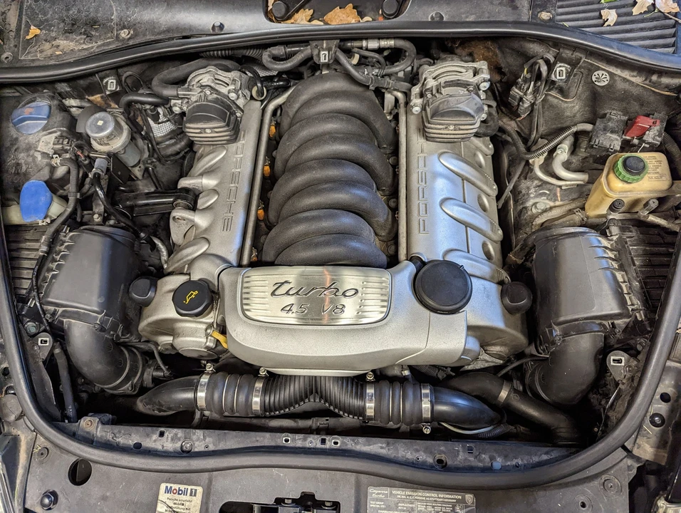 2005 Porsche 955/957 Cayenne Turbo - Image 19 of 20