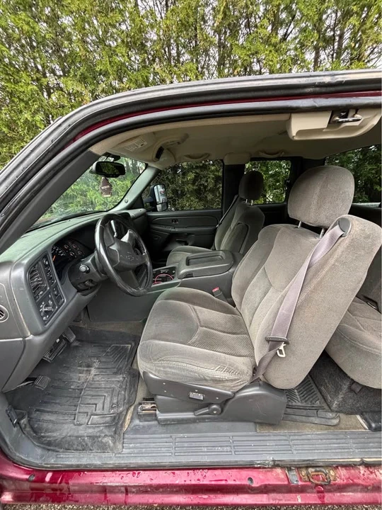 2005 Chevrolet Silverado 1st Gen - Image 6 of 15