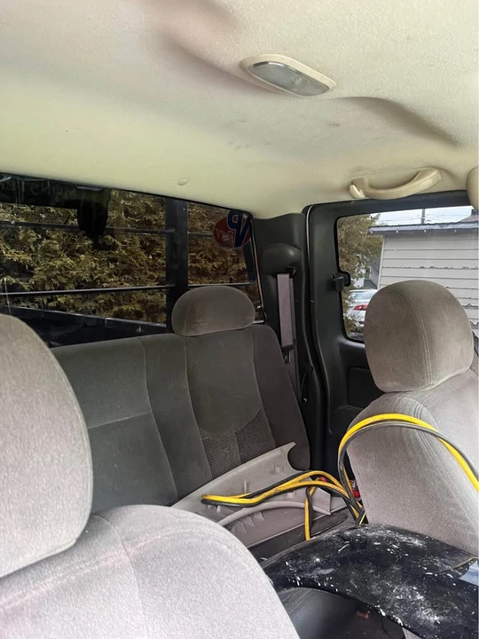 2005 Chevrolet Silverado 1st Gen - Image 2 of 17