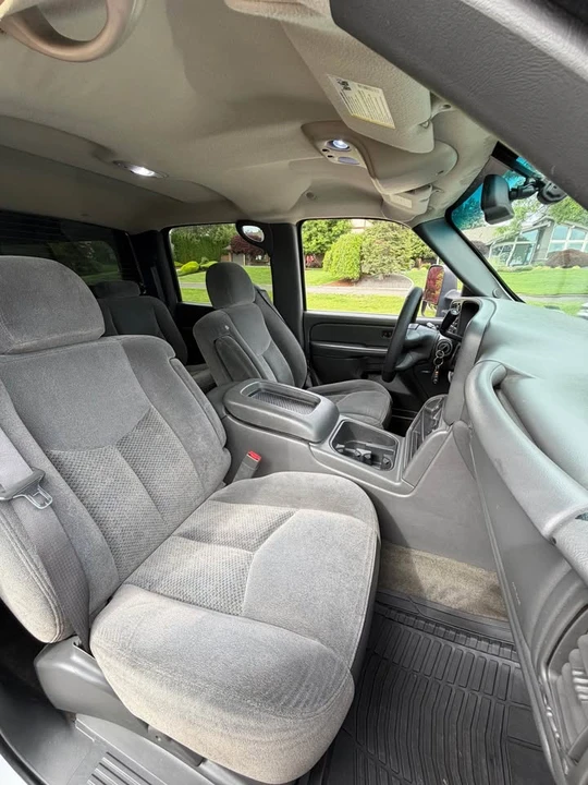 2005 Chevrolet Silverado 1st Gen - Image 8 of 16