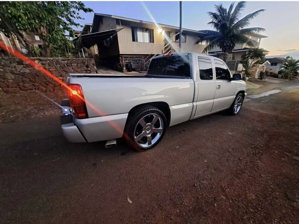 2005 Chevrolet Silverado 1st Gen - Image 2 of 12
