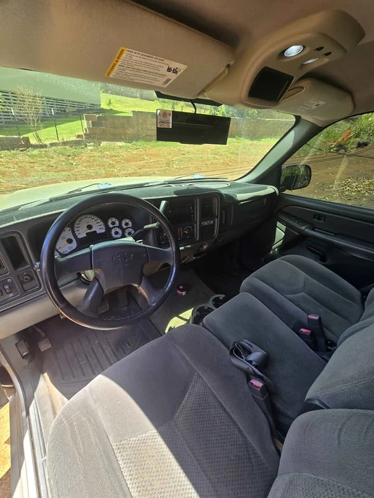2005 Chevrolet Silverado 1st Gen - Image 3 of 12
