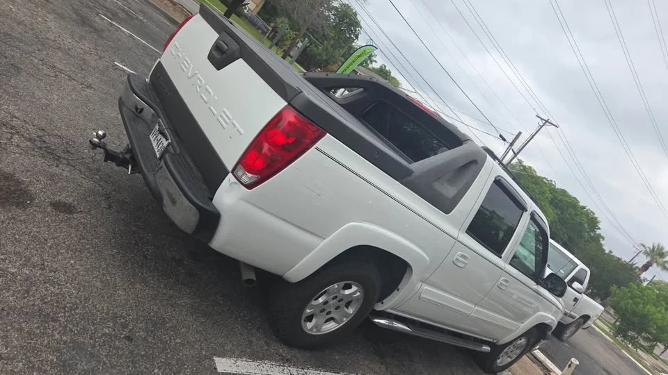 2005 Chevrolet Silverado 1st Gen - Image 2 of 6