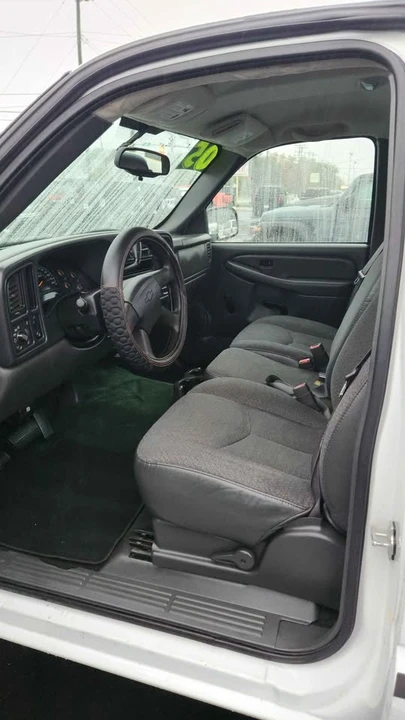 2005 Chevrolet Silverado 1st Gen - Image 8 of 12