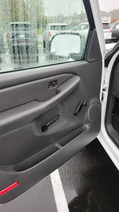 2005 Chevrolet Silverado 1st Gen - Image 10 of 12