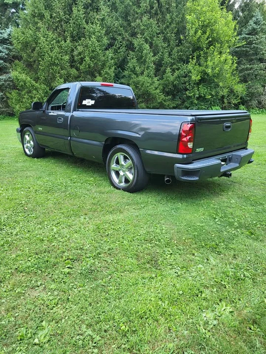 2005 Chevrolet Silverado 1st Gen - Image 3 of 16