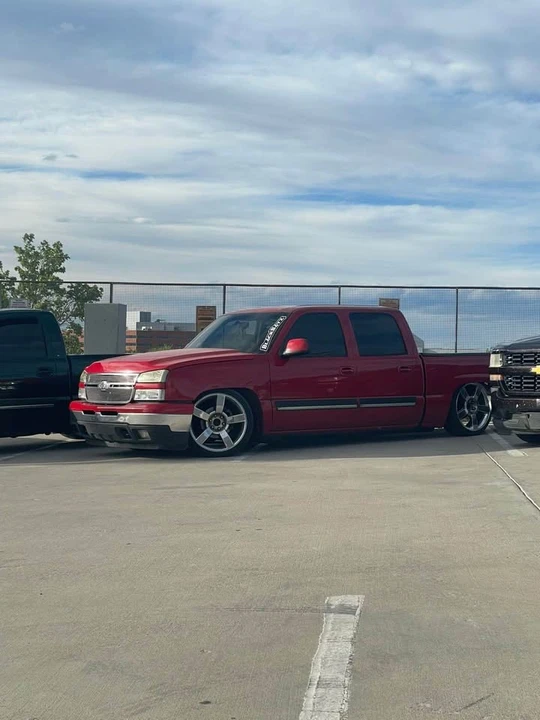 2005 Chevrolet Silverado 1st Gen - Image 3 of 4
