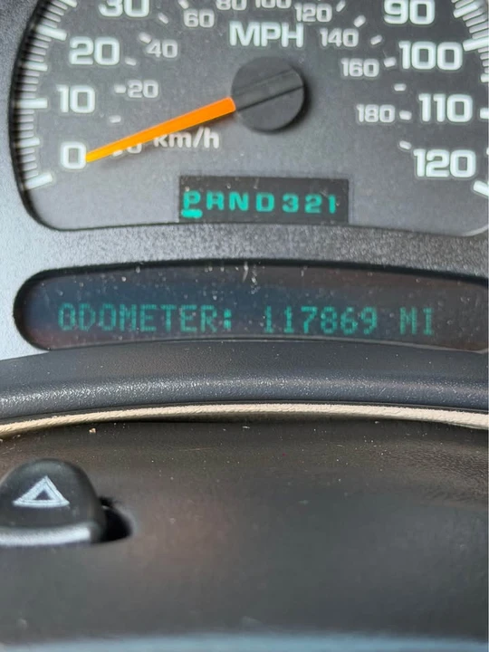 2005 Chevrolet Silverado 1st Gen - Image 2 of 9
