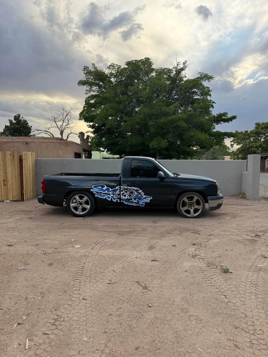 2005 Chevrolet Silverado 1st Gen - Image 2 of 14