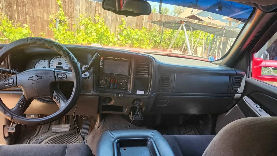 2005 Chevrolet Silverado 1st Gen - Image 6 of 8