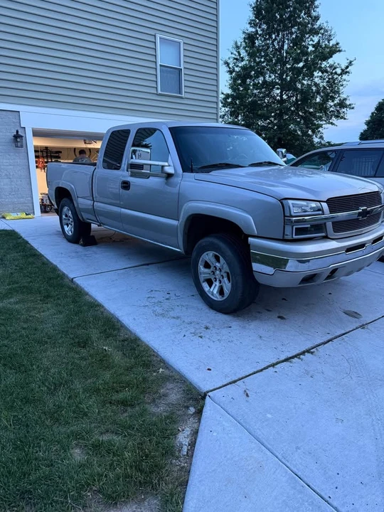 2005 Chevrolet Silverado 1st Gen - Image 3 of 4
