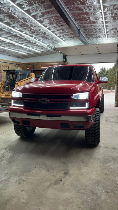 2005 Chevrolet Silverado 1st Gen - Image 3 of 10