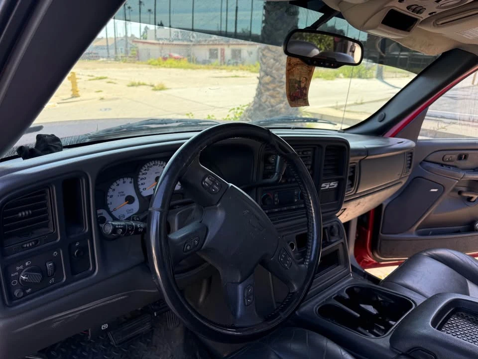 2005 Chevrolet Silverado 1st Gen - Image 2 of 8