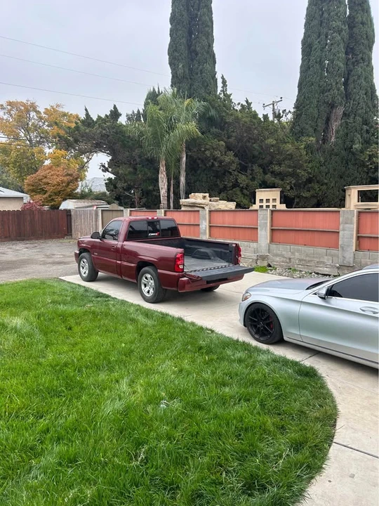 2005 Chevrolet Silverado 1st Gen - Image 2 of 8