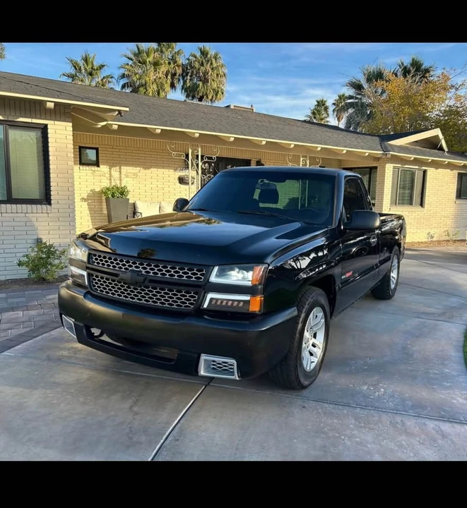 2005 Chevrolet Silverado 1st Gen - Image 2 of 10