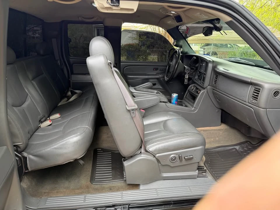 2005 Chevrolet Silverado 1st Gen - Image 2 of 5
