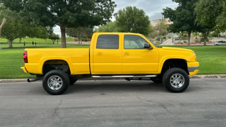 2005 Chevrolet Silverado 1st Gen - Image 2 of 25