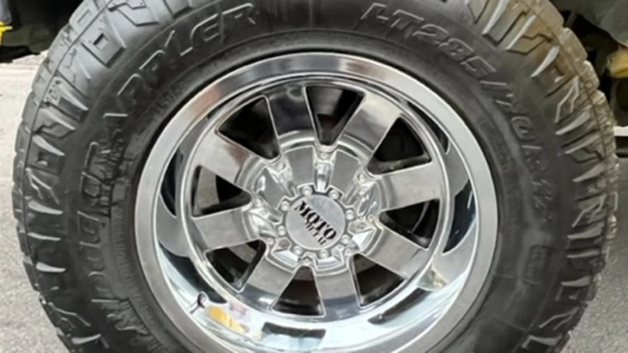 2005 Chevrolet Silverado 1st Gen - Image 16 of 25