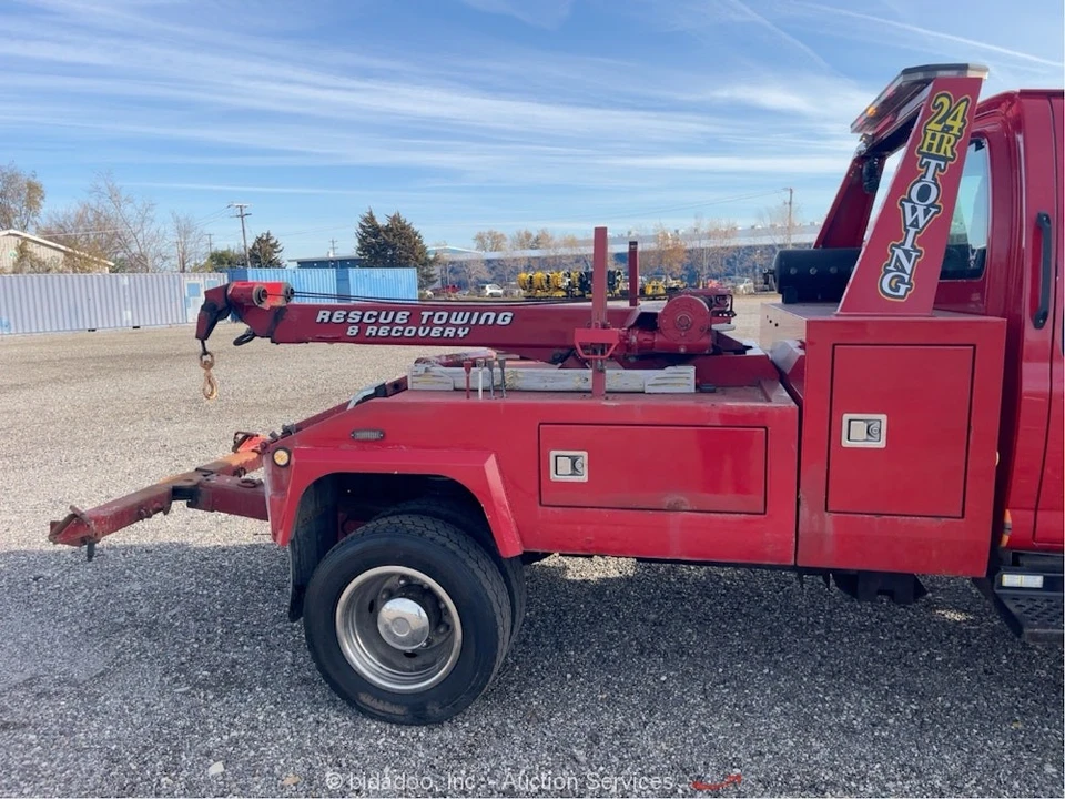 2005 Chevrolet Kodiak - Image 9 of 12
