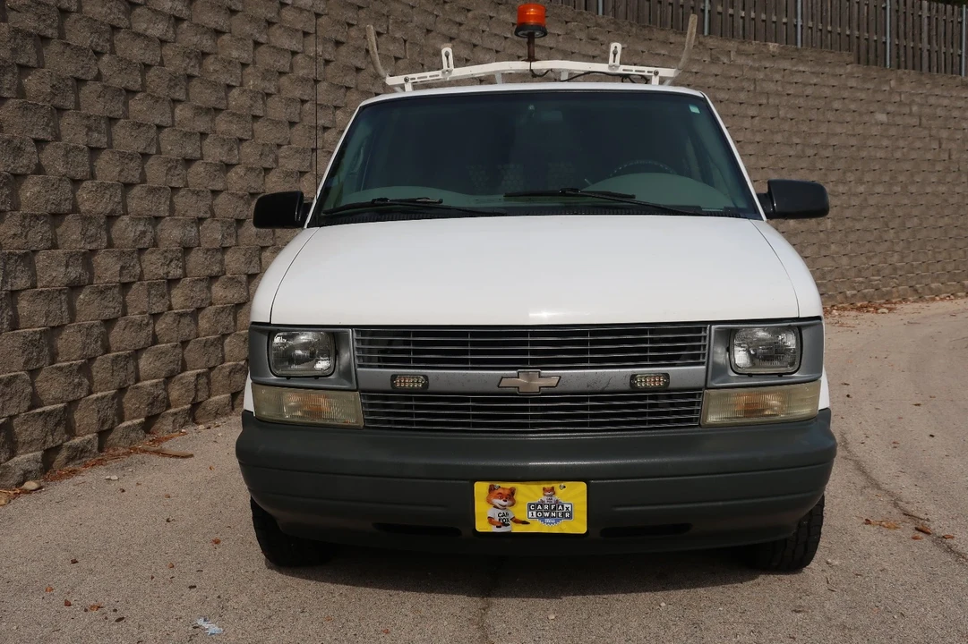 2005 Chevrolet Astro - Image 5 of 20