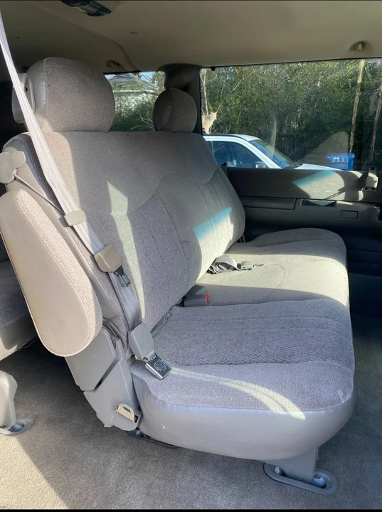 2005 Chevrolet Astro - Image 12 of 14