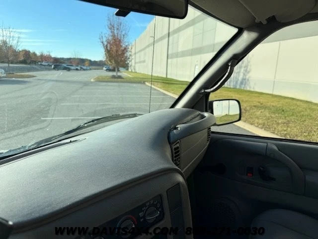 2005 Chevrolet Astro - Image 21 of 21
