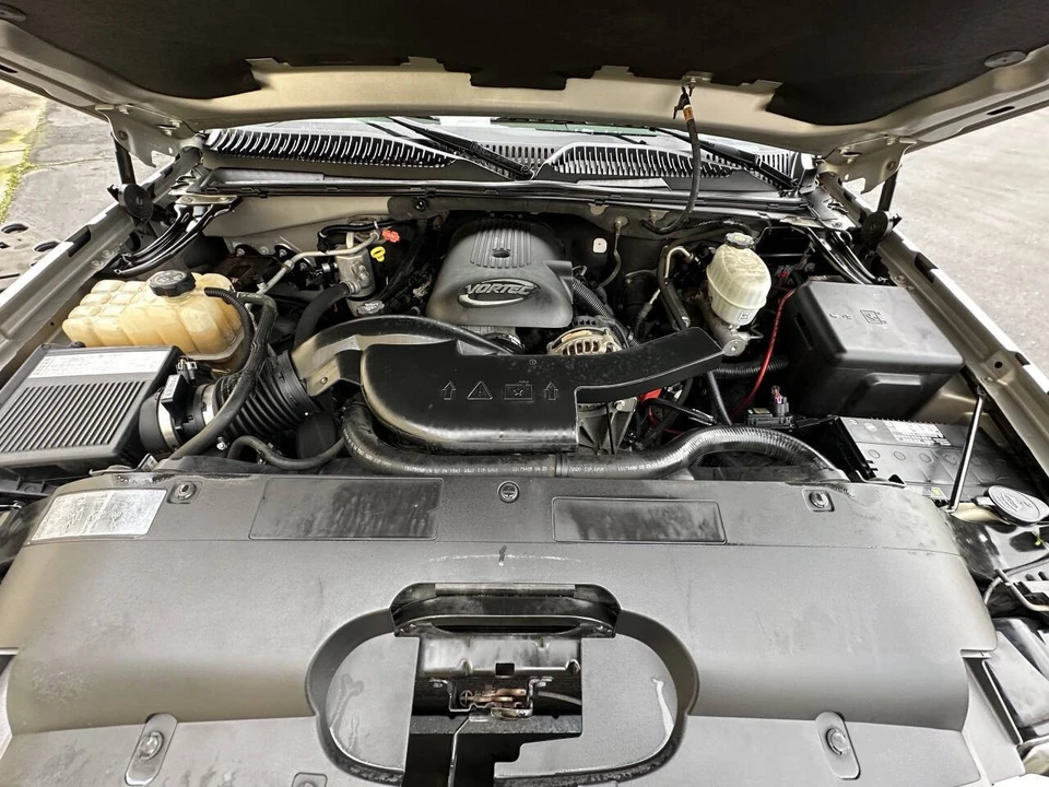 2005 Chevrolet Avalanche - Image 19 of 19